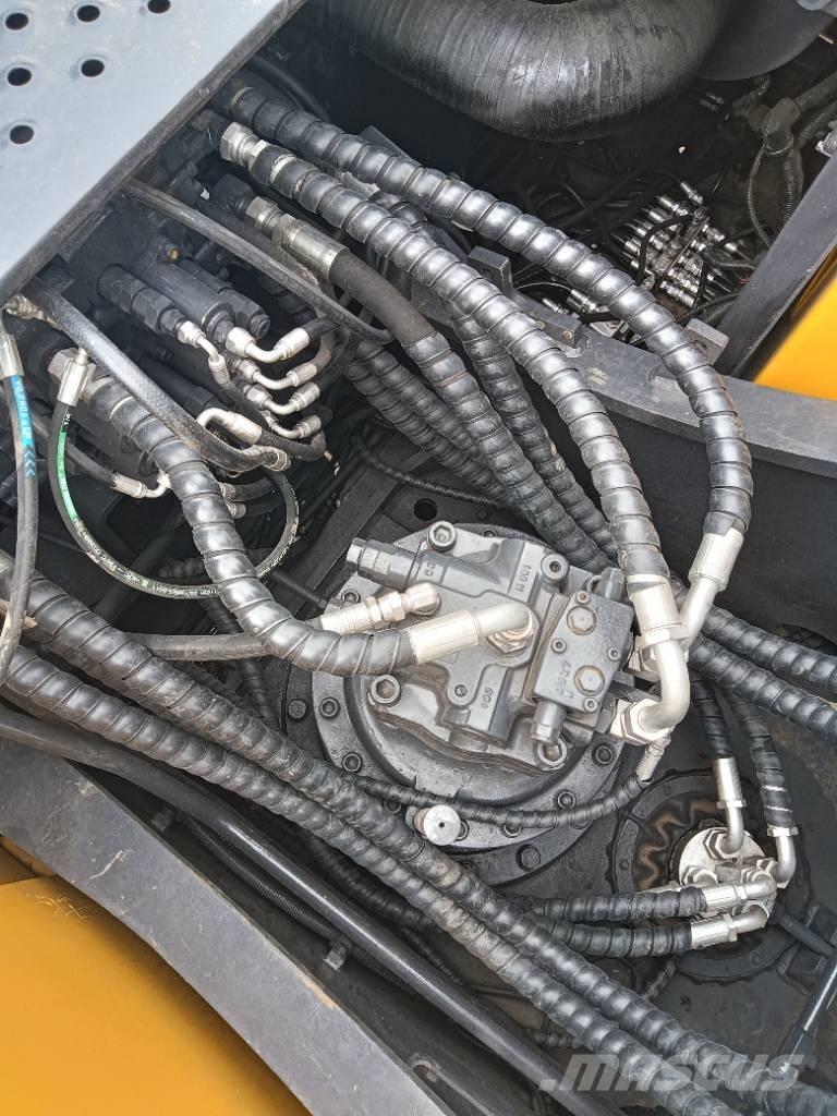 Volvo EC 240 Kāpurķēžu ekskavatori