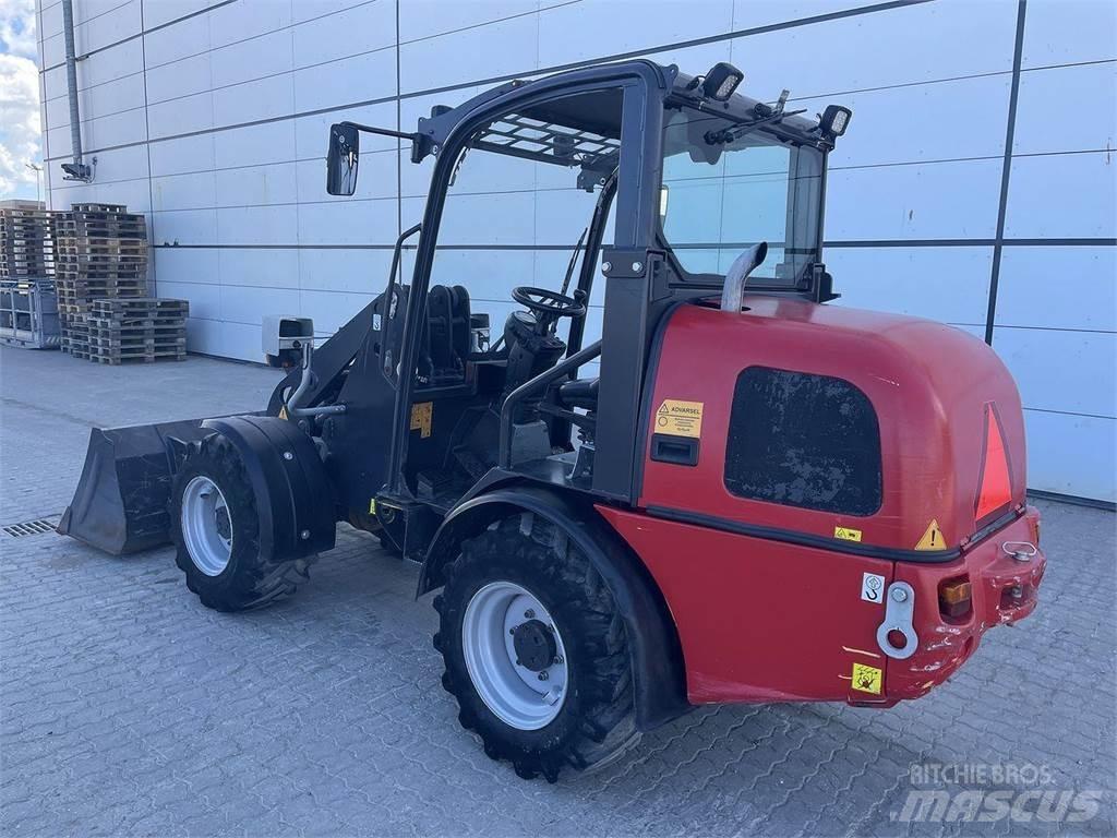 Weidemann 2070 Multifunkcionālie iekrāvēji
