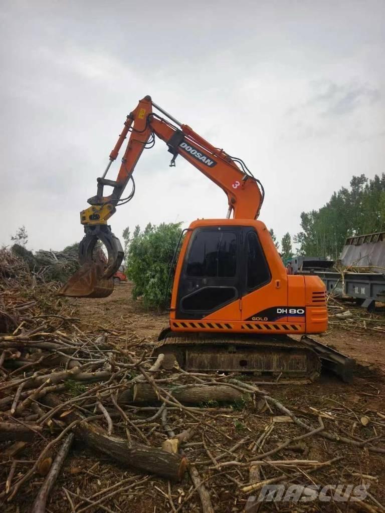 Doosan DH 80 Vidēja lieluma ekskavatori 7 t - 12 t