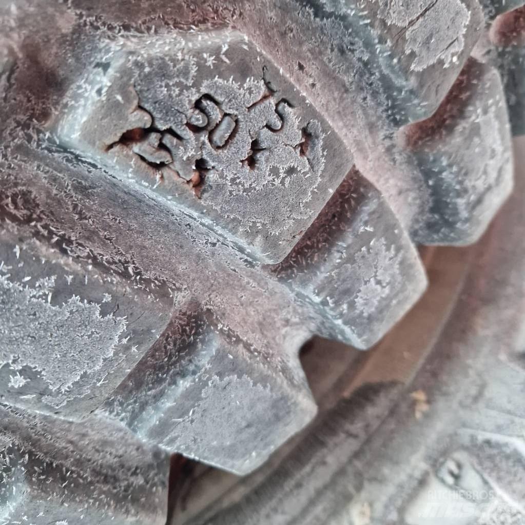  Däck Nokian Riepas, riteņi un diski