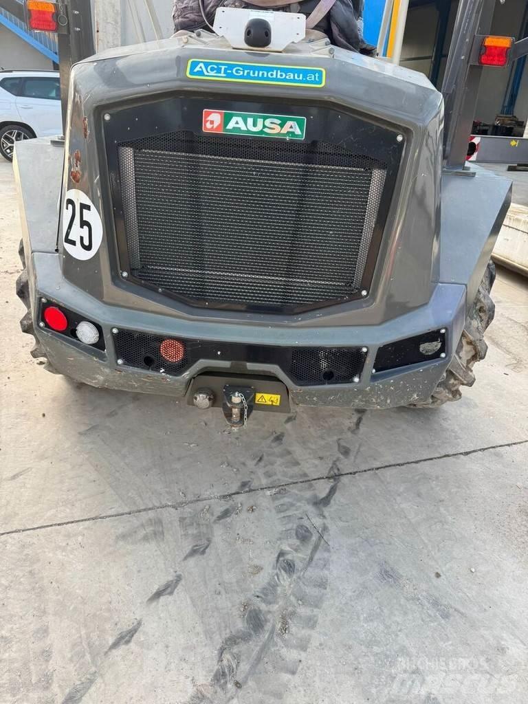 Ausa D 601 Mini pašizgāzēji