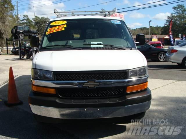Chevrolet G3500 Preču pārvadāšanas furgoni