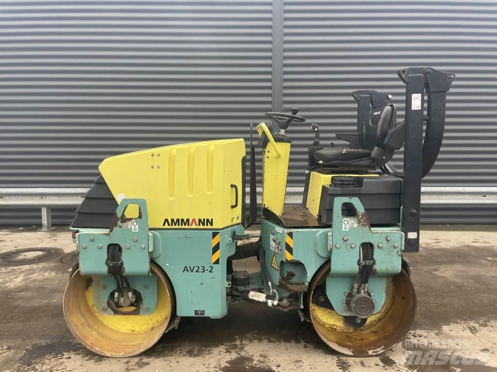 Ammann AV 23-2 Divvalču grunts veltņi