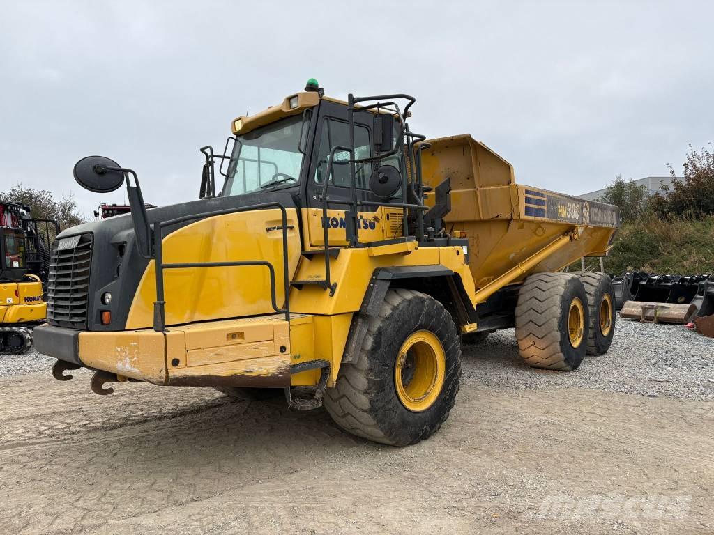 Komatsu HM300-3 Artikulētie pašizgāzēji