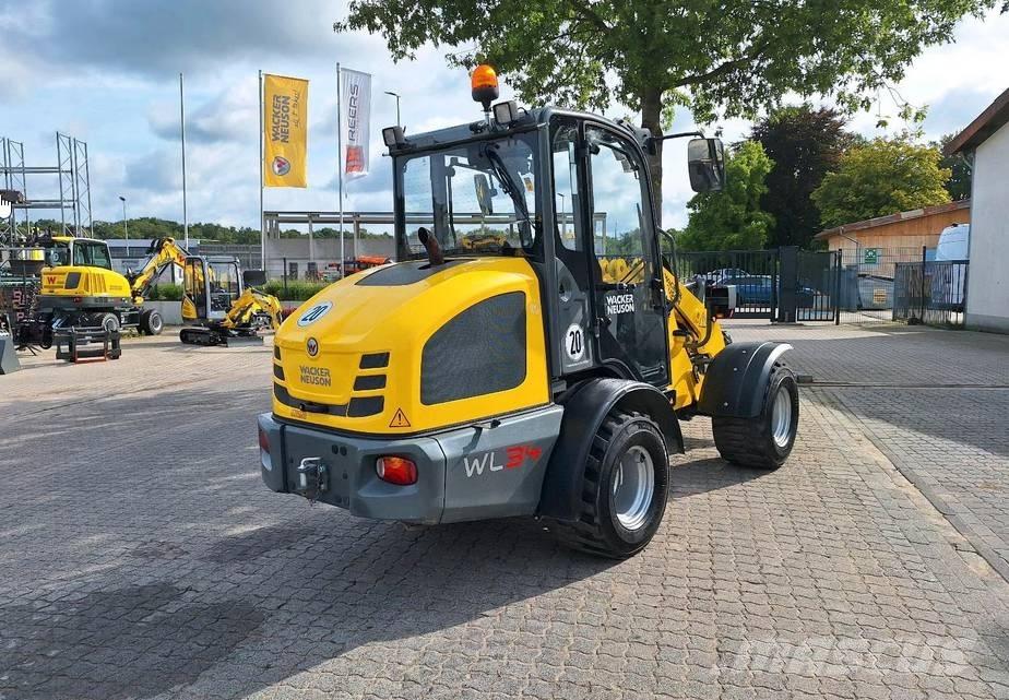 Wacker Neuson WL 34 Iekrāvēji uz riteņiem