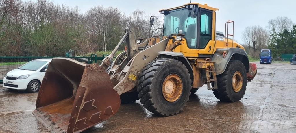 Volvo L 120 H Iekrāvēji uz riteņiem