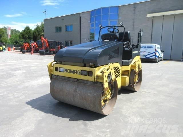 Bomag BW 120 AD-4 Divvalču grunts veltņi