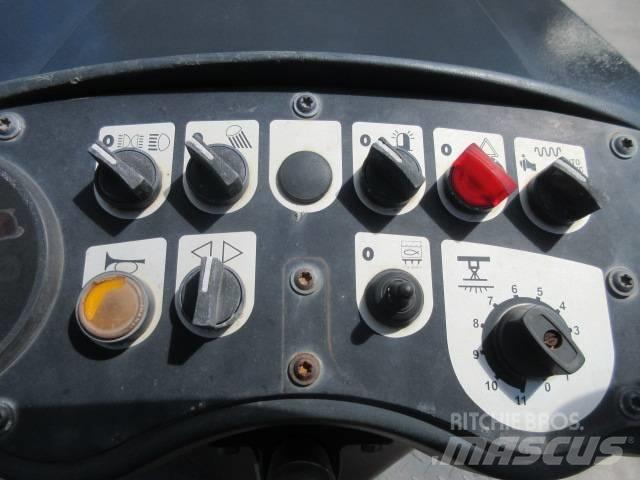 Bomag BW 120 AD-4 Divvalču grunts veltņi