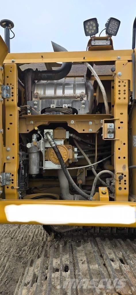 CAT 330NG Kāpurķēžu ekskavatori