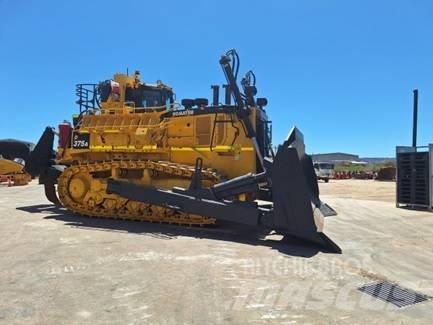 Komatsu D 375 A-8 Kāpurķēžu buldozeri