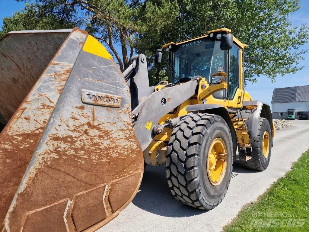 Volvo L 70 G Iekrāvēji uz riteņiem