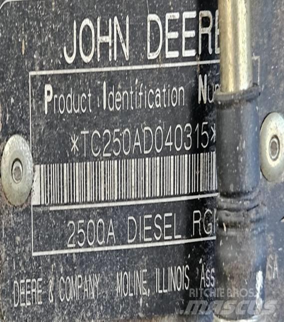 John Deere 2500 A Mauriņa pļaujmašīnas