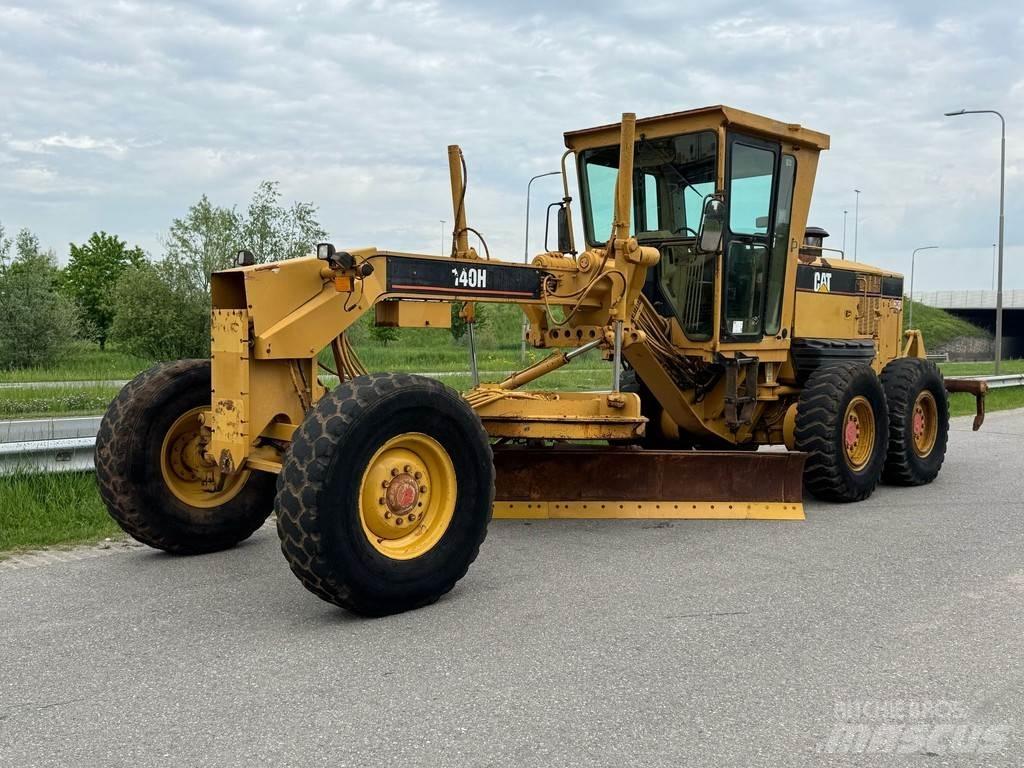 CAT 140H Greideri