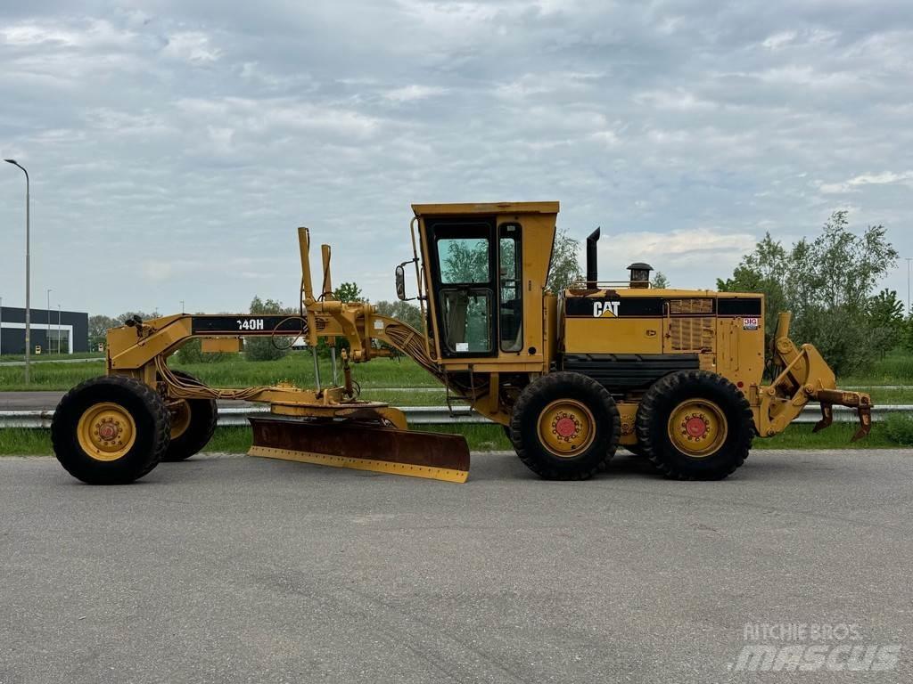 CAT 140H Greideri