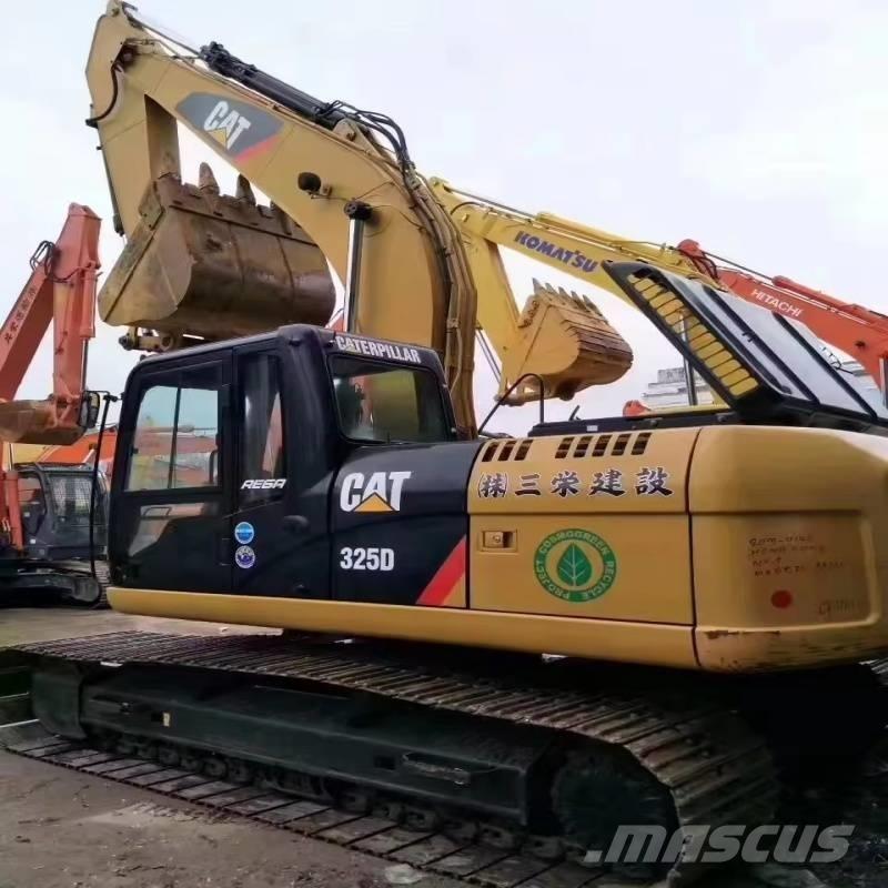 CAT 325 D Kāpurķēžu ekskavatori