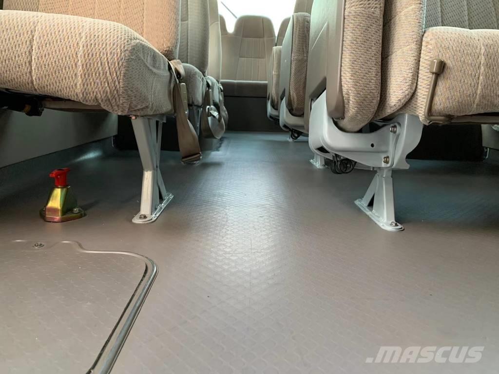 Toyota Coaster Bus Mikroautobusi