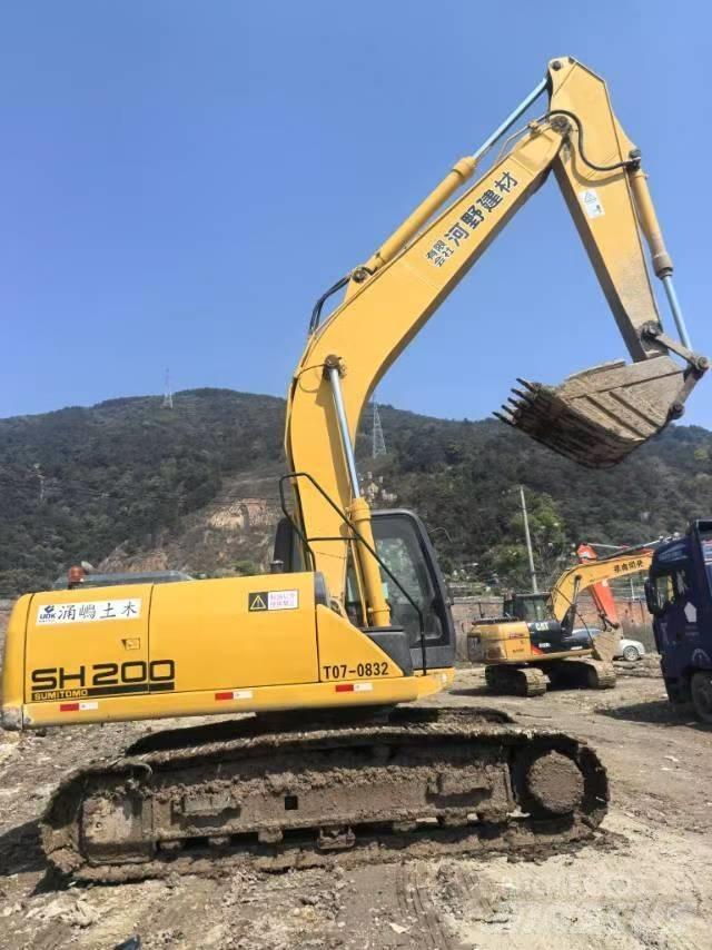 Sumitomo SH200-5 Kāpurķēžu ekskavatori