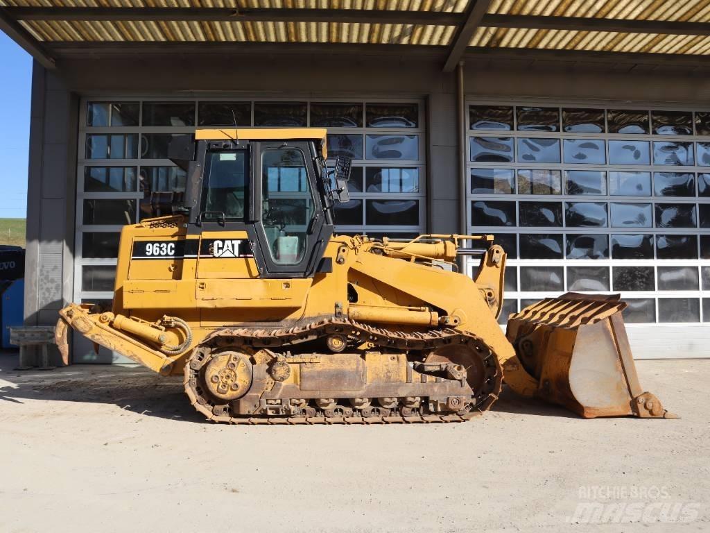 CAT 963 C Kāpurķēžu iekrāvēji
