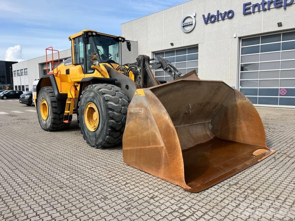 Volvo L220H Iekrāvēji uz riteņiem