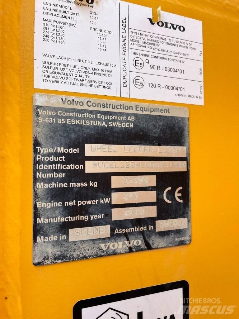 Volvo L220H Iekrāvēji uz riteņiem