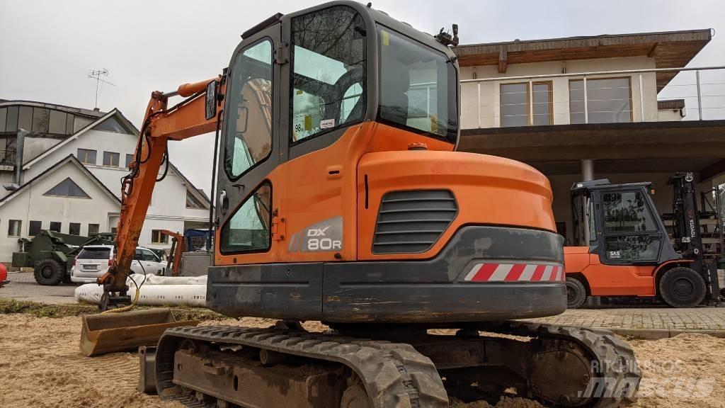 Doosan DX 80 R Vidēja lieluma ekskavatori 7 t - 12 t