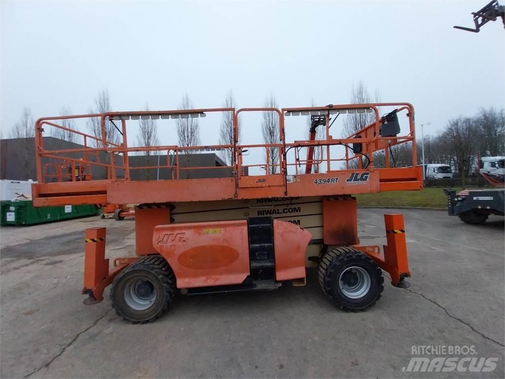 JLG 4394RT Šķerveida pacēlāji