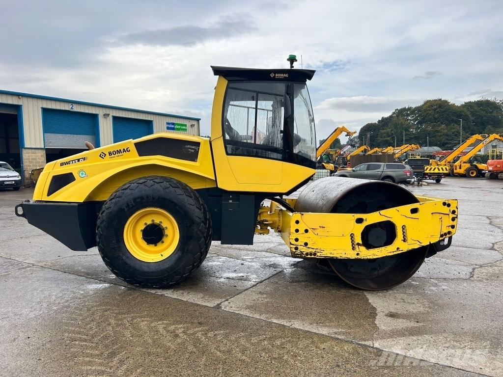 Bomag BW213 D-5 Vienvalča grunts veltņi
