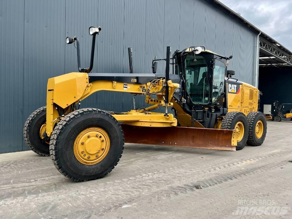 CAT 140M2 AWD Greideri
