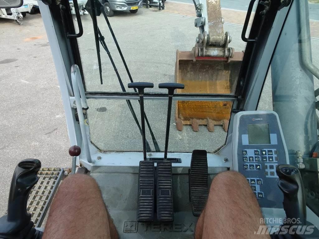 Terex TC260LC Kāpurķēžu ekskavatori