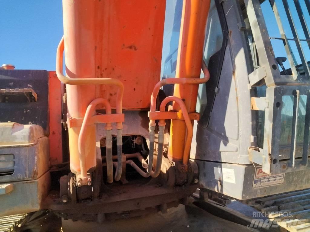 Hitachi ZX 270 LC Kāpurķēžu ekskavatori
