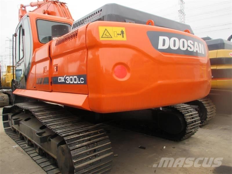 Doosan DX 340 Kāpurķēžu ekskavatori