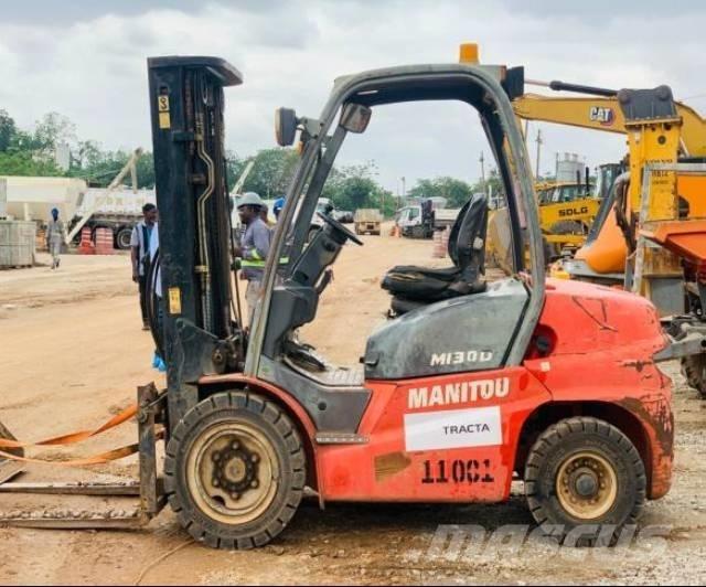 Manitou MI 30 D Tehnika ar dīzeļa dzinēju