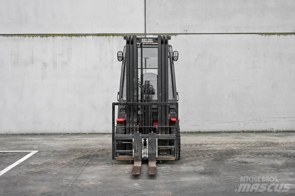 Manitou MI 25 D Tehnika ar dīzeļa dzinēju