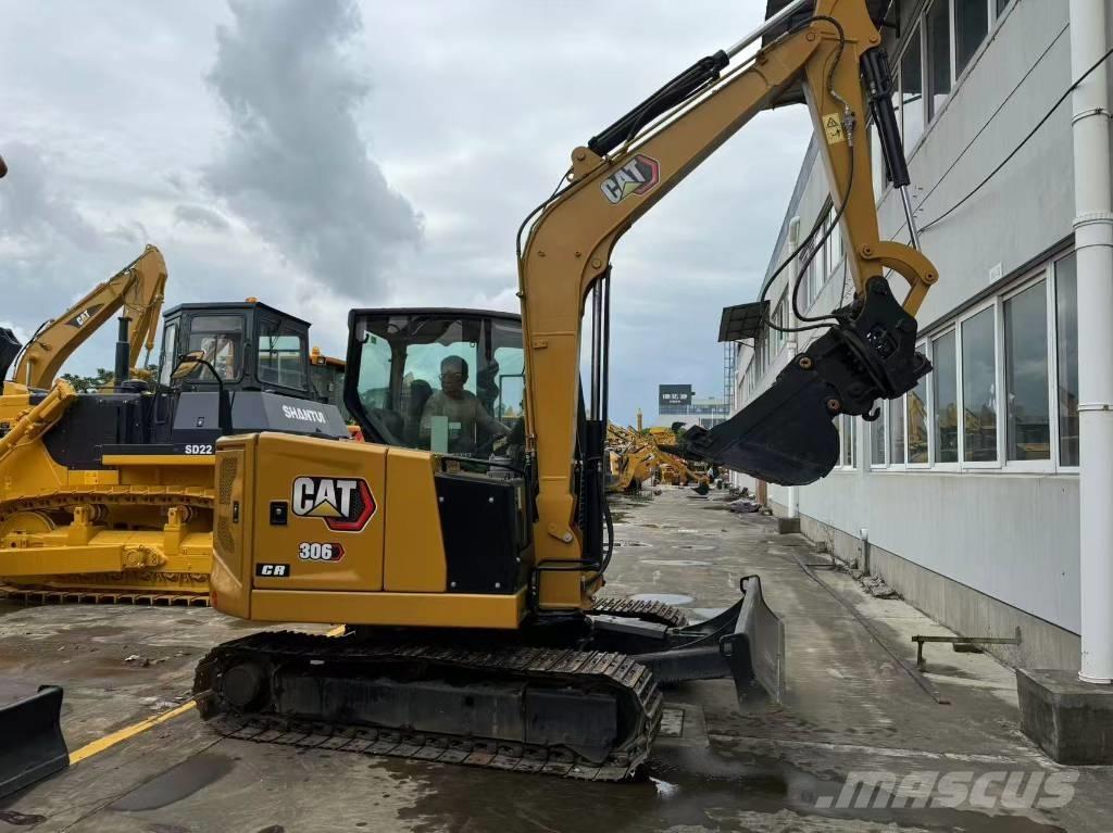 CAT 306 Kāpurķēžu ekskavatori