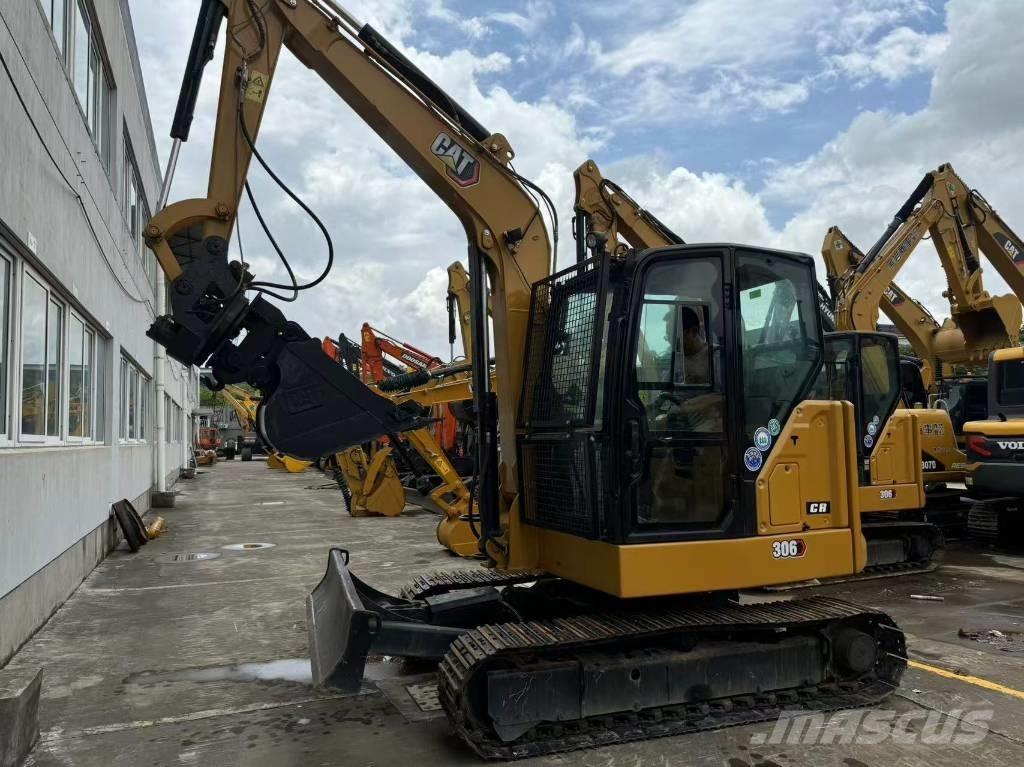 CAT 306 Kāpurķēžu ekskavatori