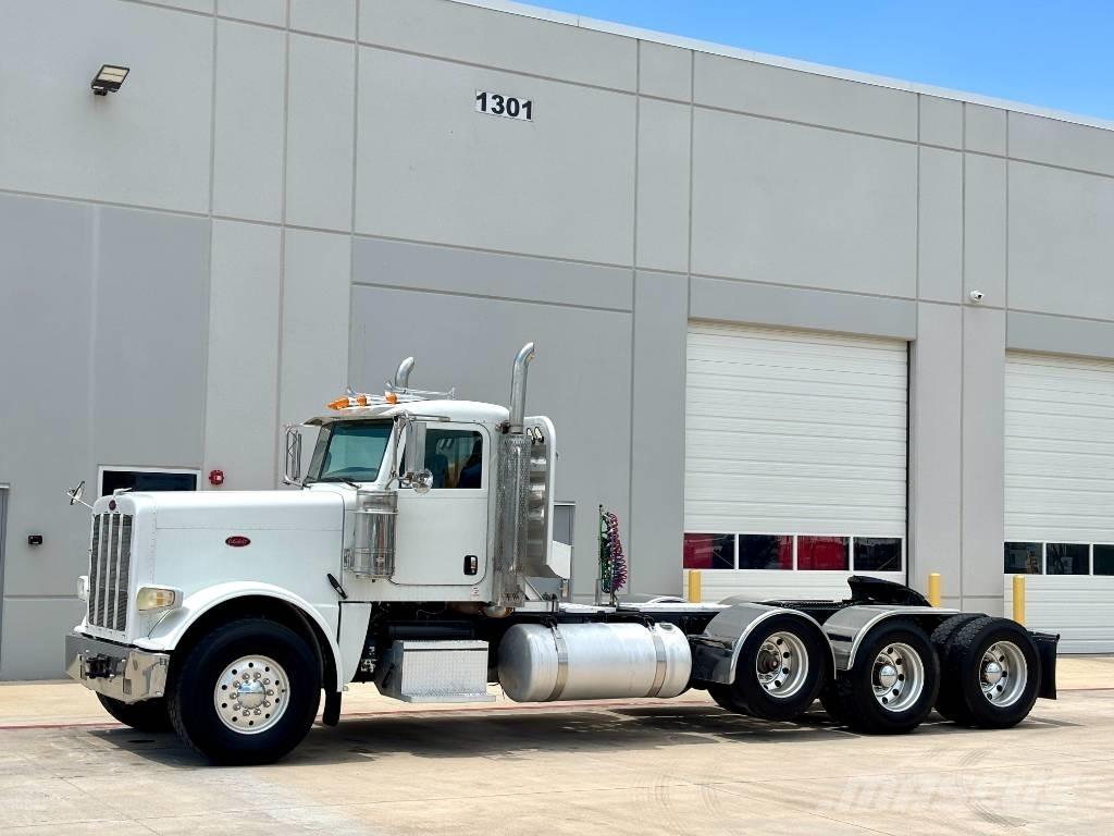 Peterbilt 388 Vilcēji