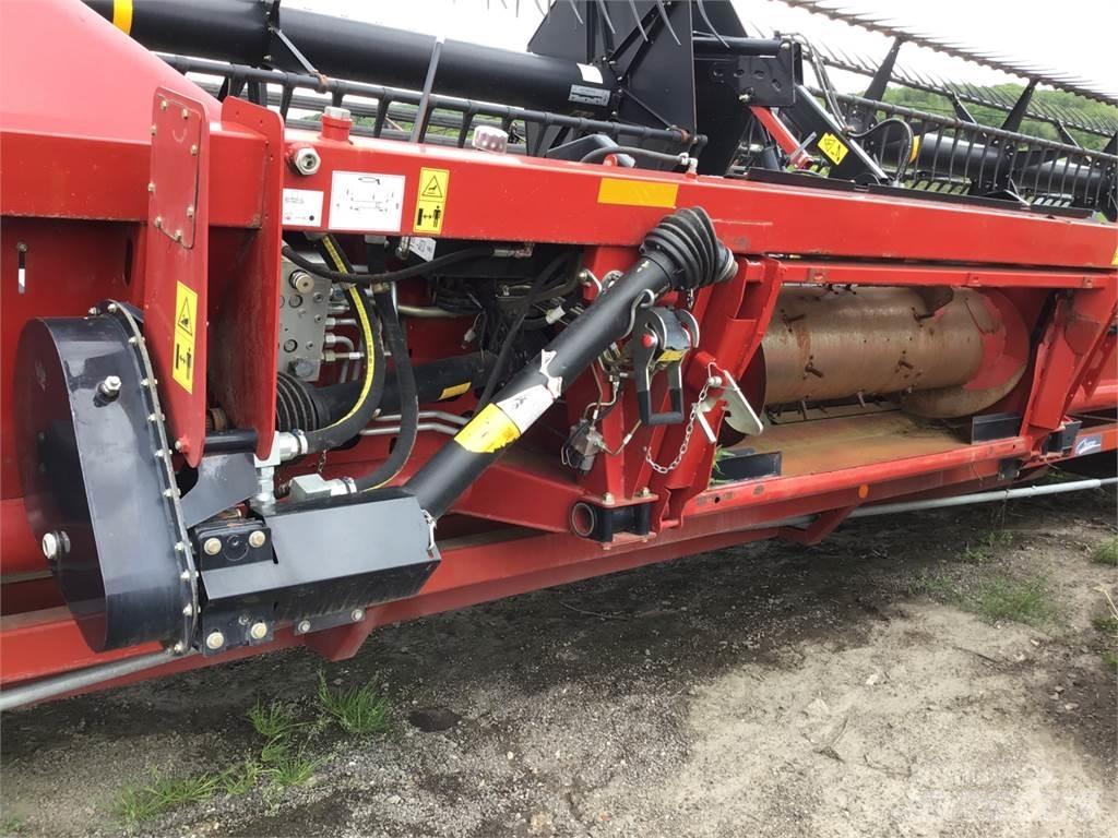 Case IH 3100 Ražas novākšanas galvas
