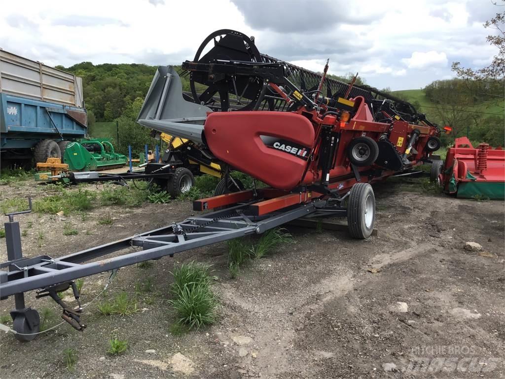 Case IH 3100 Ražas novākšanas galvas