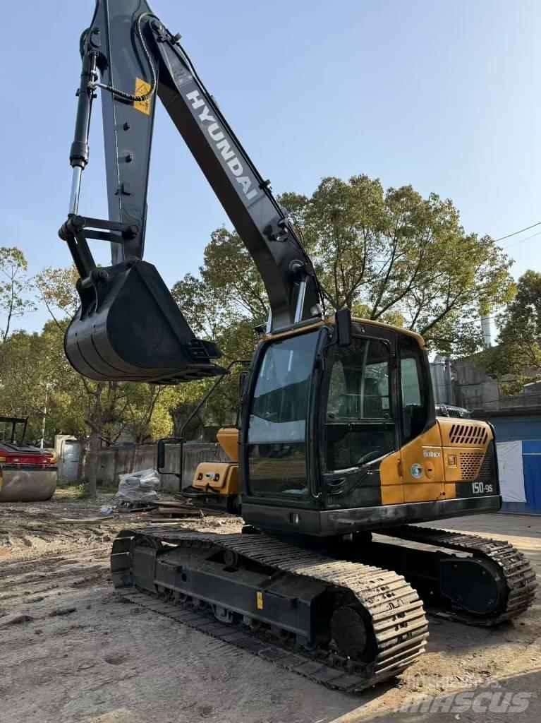 Hyundai R 150 Kāpurķēžu ekskavatori
