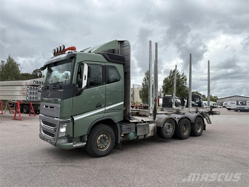 Volvo FH16 8x4 Kokvedēji