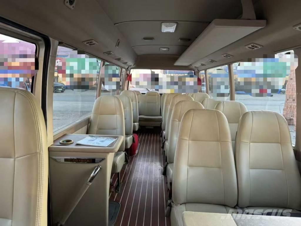 Toyota Coaster Starppilsētu autobusi