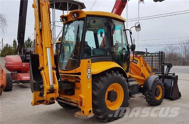 JCB 3 CX Ekskavatori-iekrāvēji