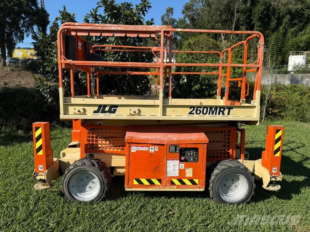 JLG 260 MRT Šķerveida pacēlāji