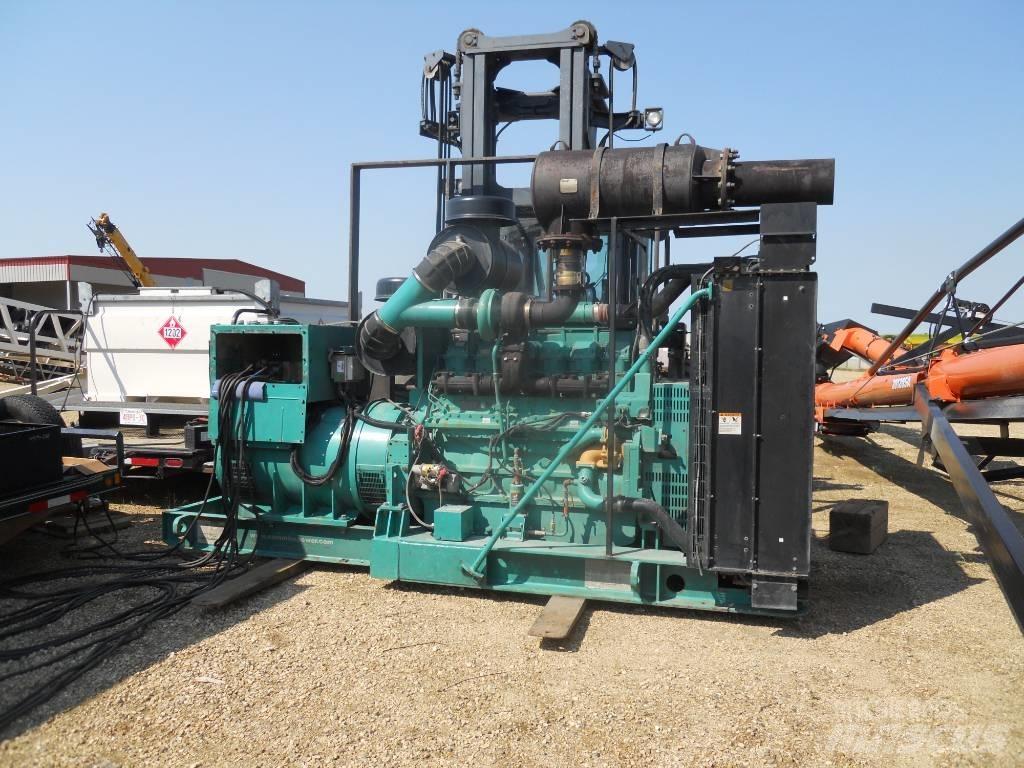 Cummins 600KW Dīzeļģeneratori