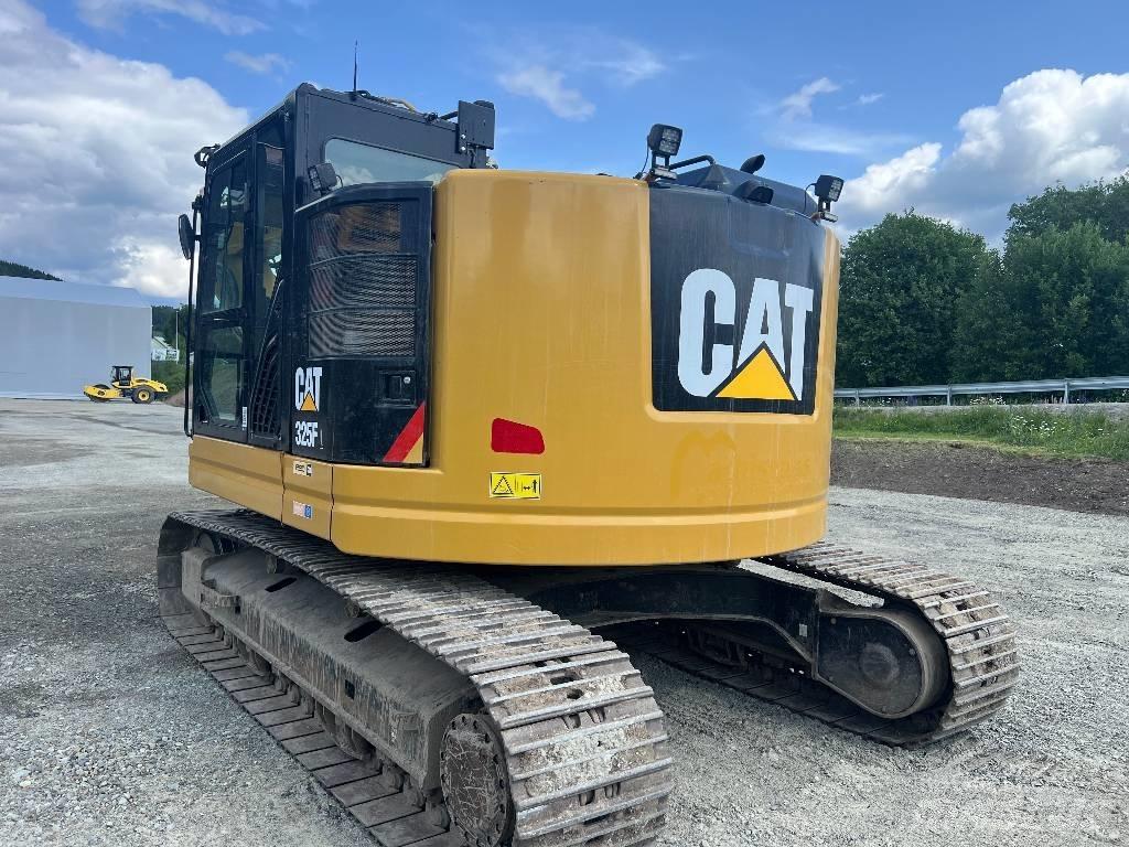 CAT 325 FL CR Kāpurķēžu ekskavatori
