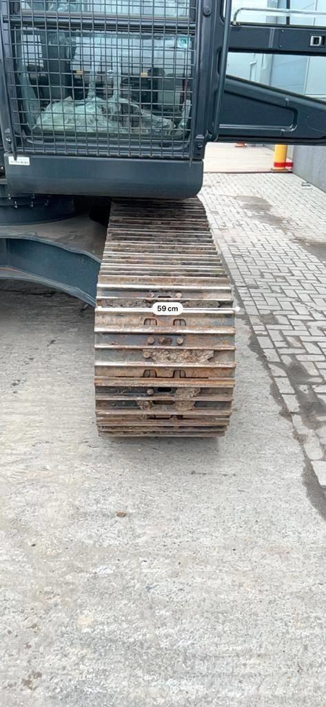 Hyundai R 210 Kāpurķēžu ekskavatori