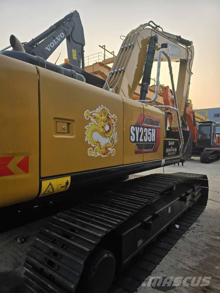 Sany SY 235 Kāpurķēžu ekskavatori