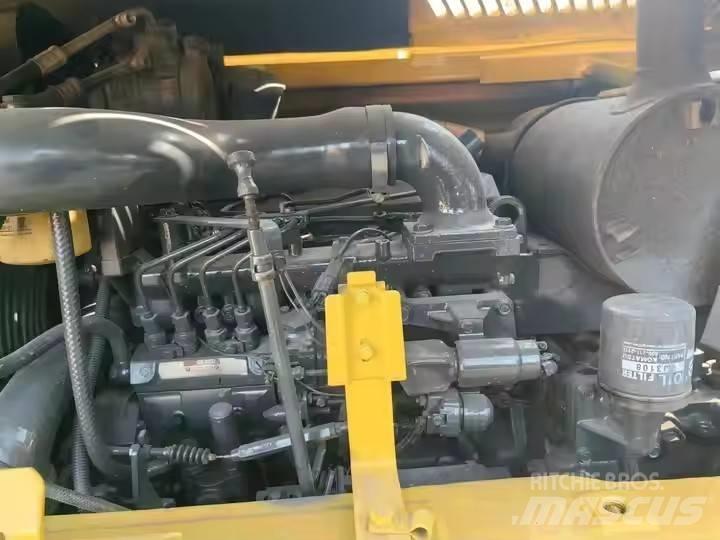 Komatsu PC60 Kāpurķēžu ekskavatori