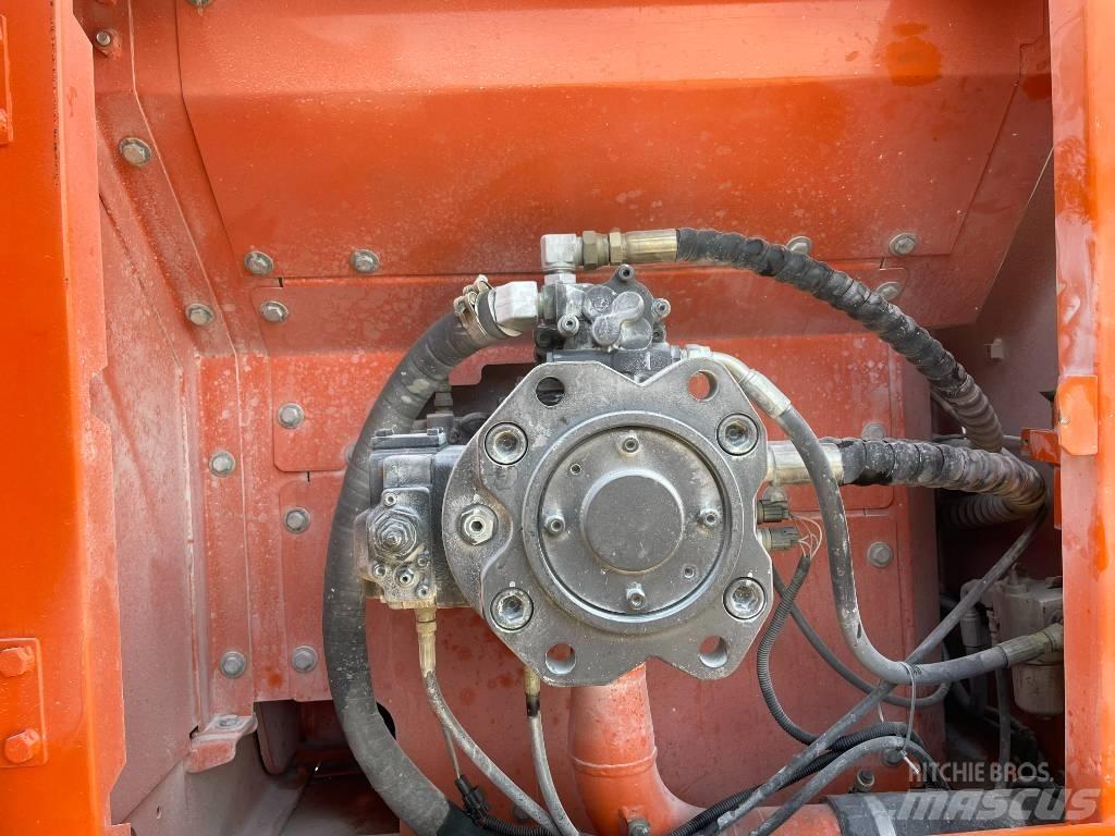 Doosan DX 260 Kāpurķēžu ekskavatori