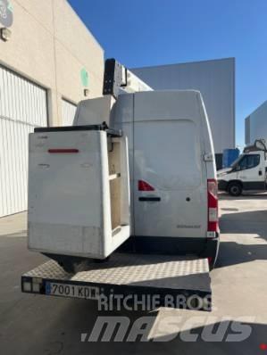 Renault MASTER 3 Pacēlāji uz automašīnas bāzes